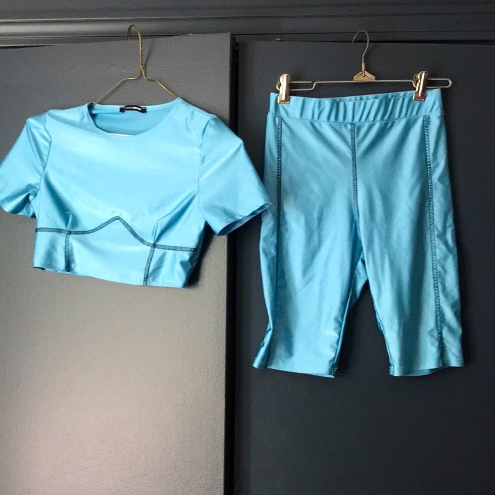 Fashion Nova Aqua Blue crop top and bike shorts
